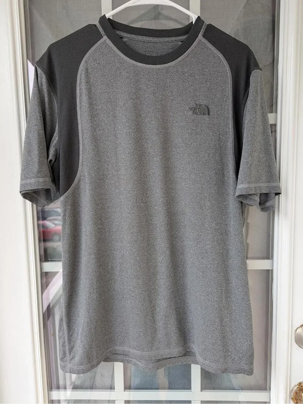 The North Face Medium Raglan Performance T-Shirt Heather Gray Black Colorblock
